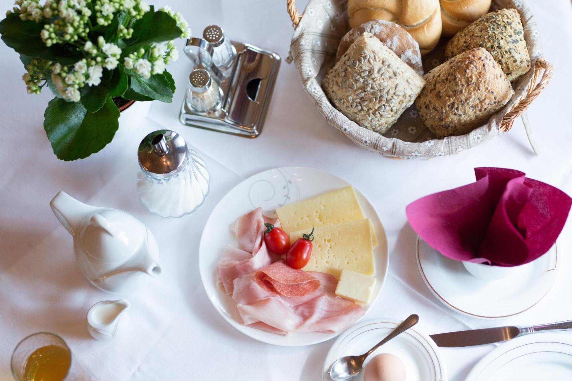 Linghof Bed and Breakfast Τιρόλο Εξωτερικό φωτογραφία